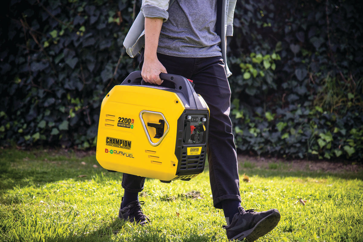 Champion 2200 Watt LPG Dual Fuel Inverter Generator